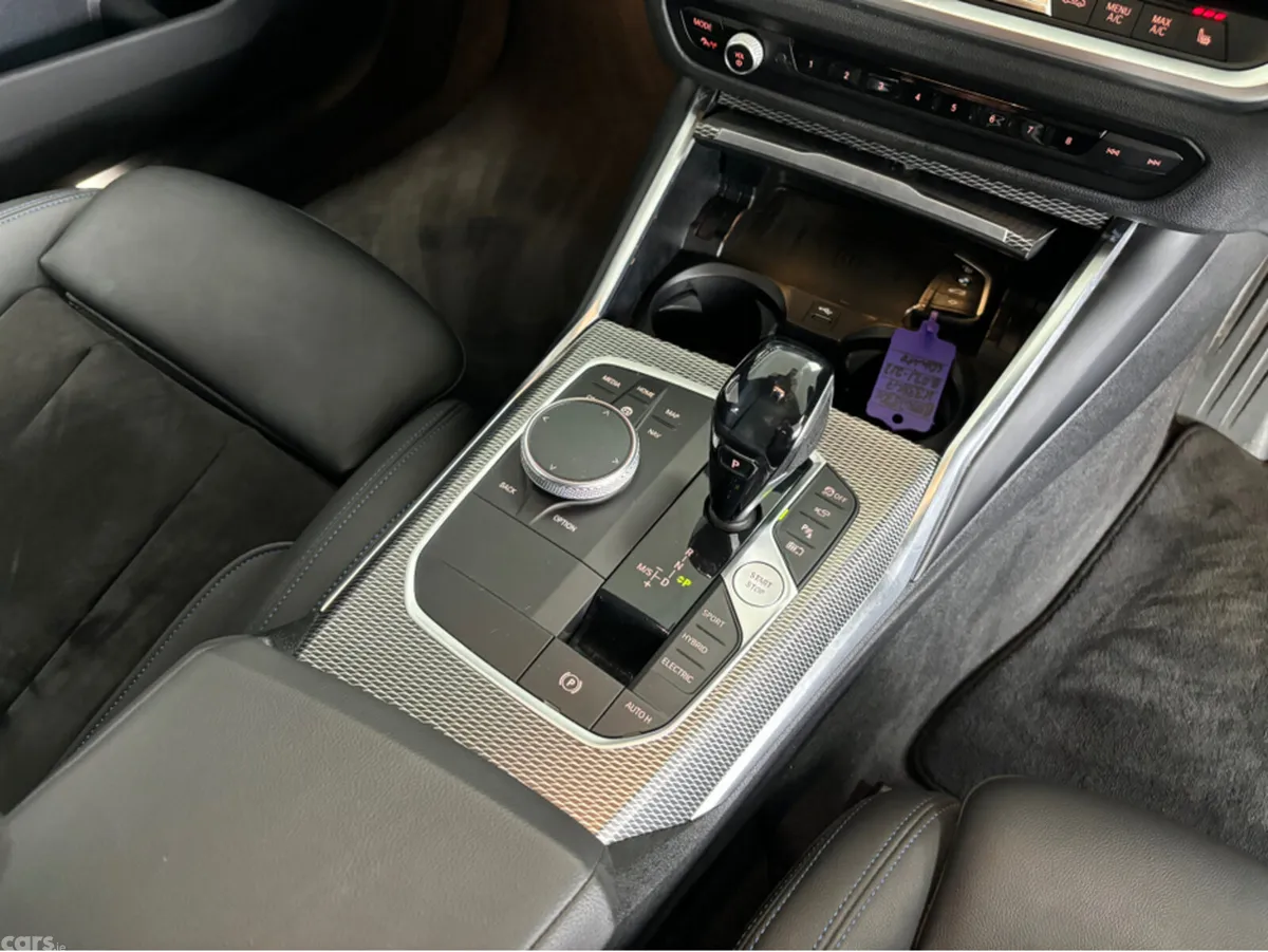 BMW 3-Series Saloon, Petrol Plug-in Hybrid, 2021, White