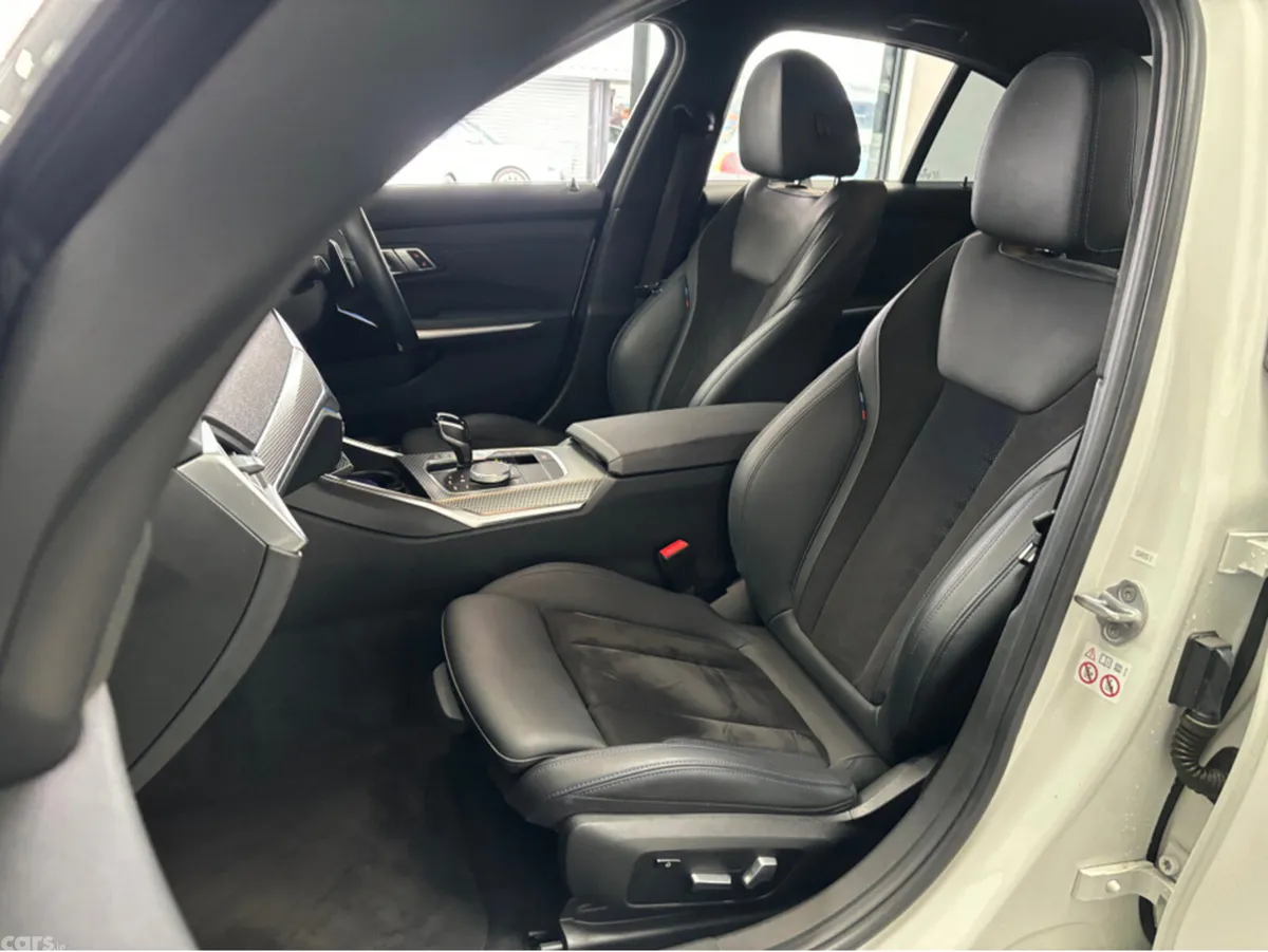BMW 3-Series Saloon, Petrol Plug-in Hybrid, 2021, White