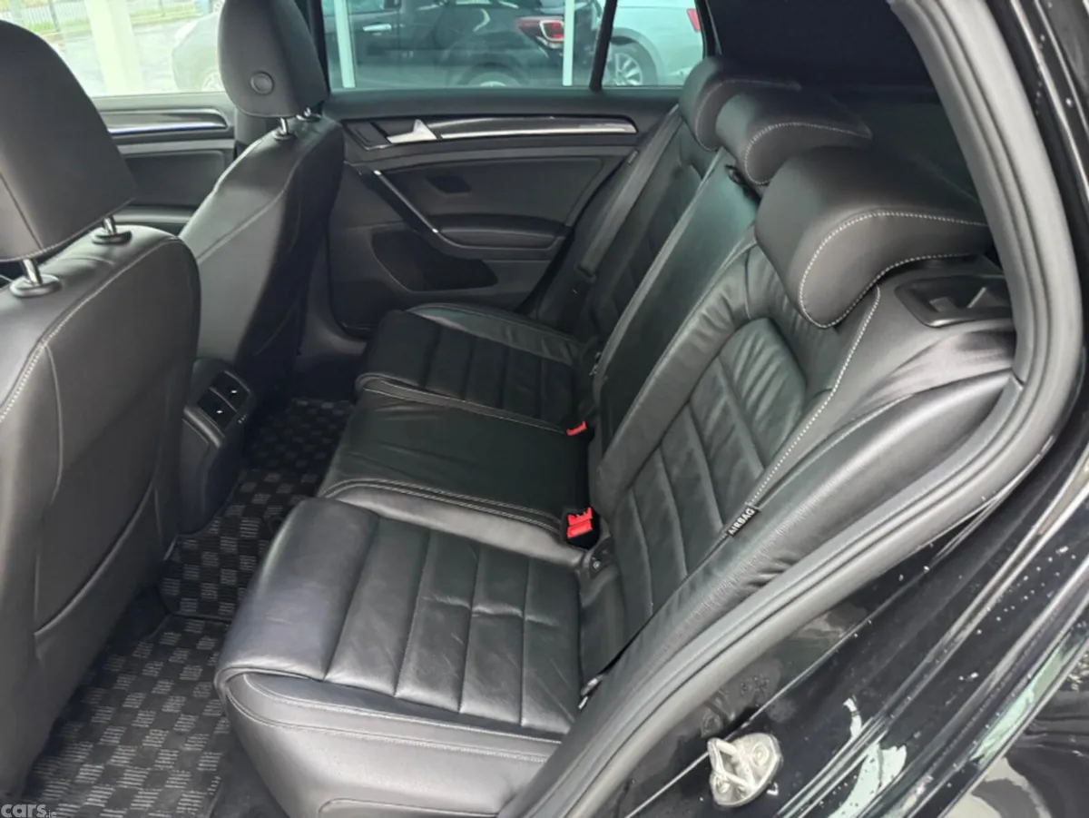 Volkswagen Golf Hatchback, Petrol, 2014, Black