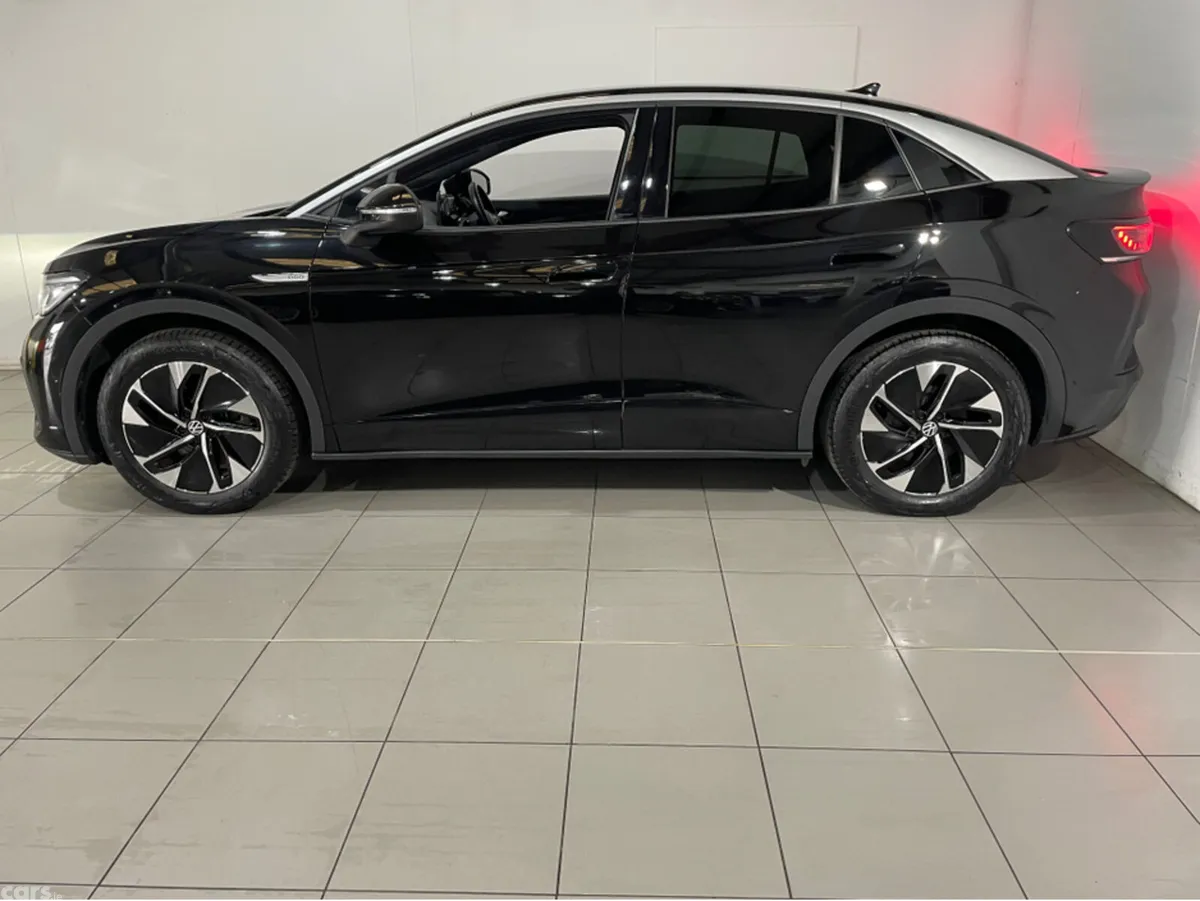 Volkswagen ID.5 Estate, Electric, 2023, Black