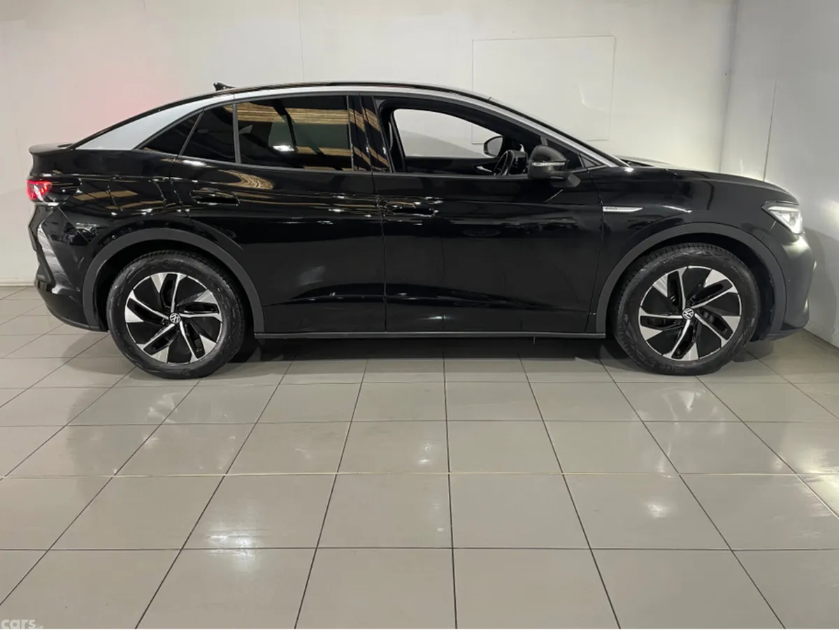 Volkswagen ID.5 Estate, Electric, 2023, Black