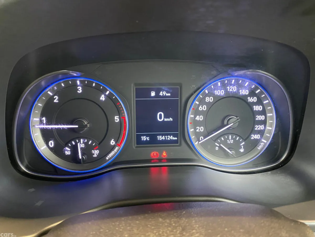 Hyundai KONA MPV, Diesel, 2019, White