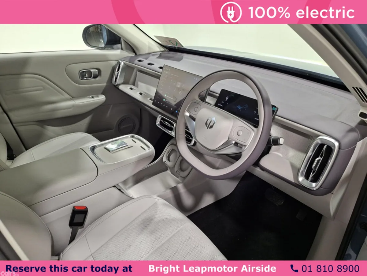 Leapmotor B10 SUV, Electric, 2026, Blue