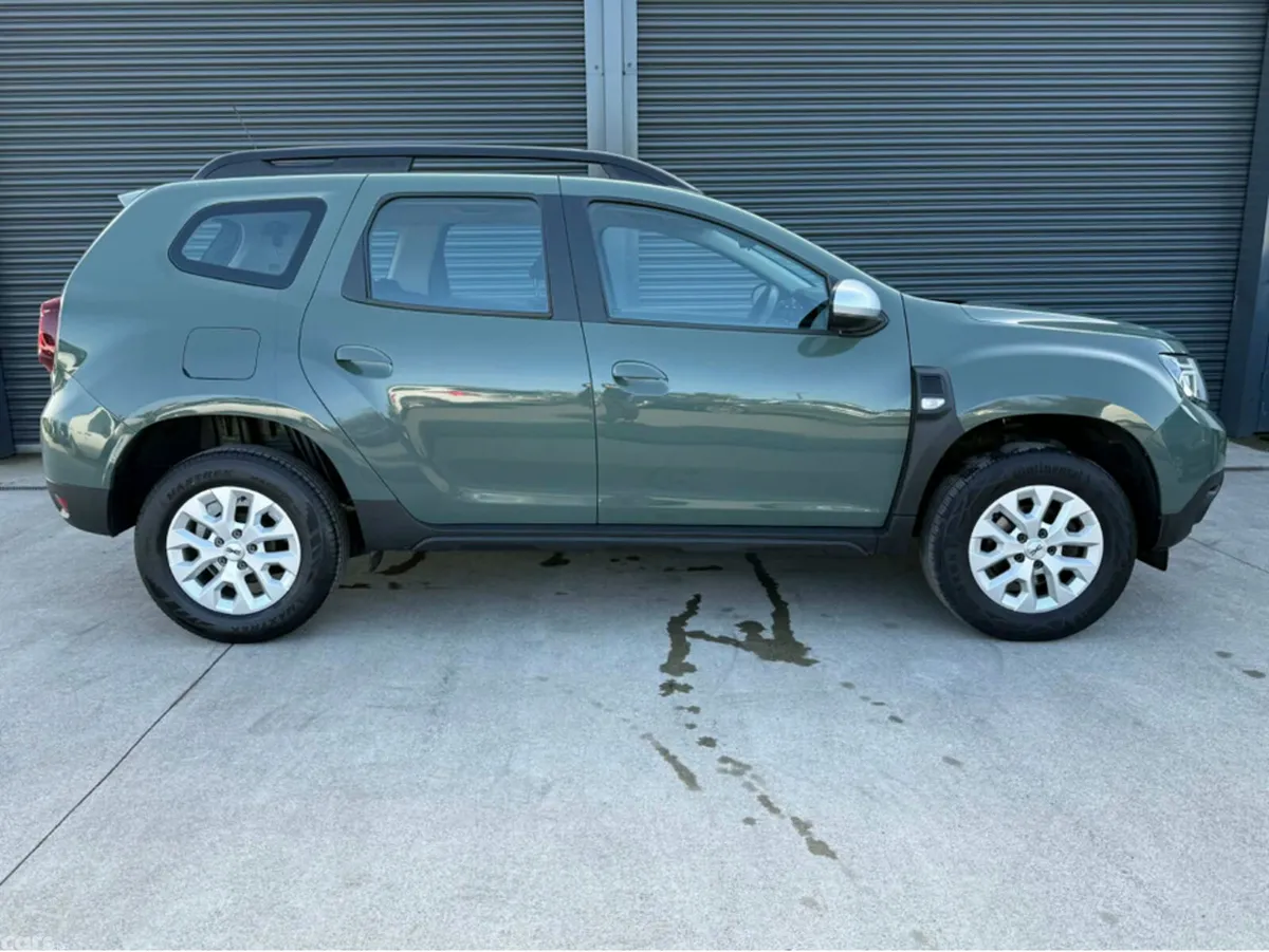 Dacia Duster MPV, Petrol, 2024, Grey