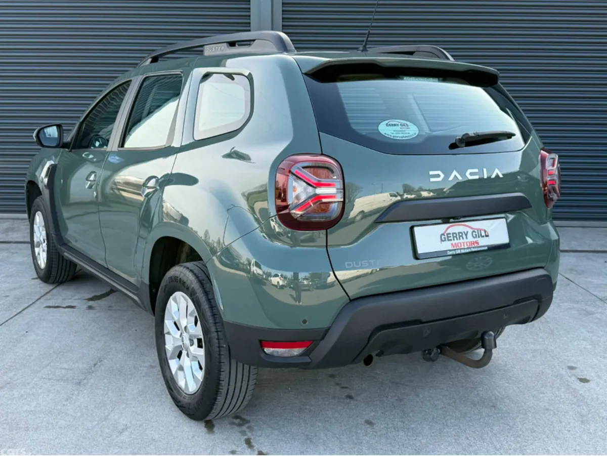 Dacia Duster MPV, Petrol, 2024, Grey