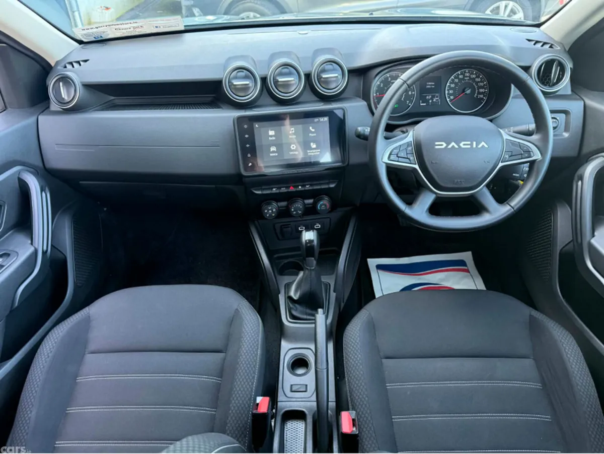 Dacia Duster MPV, Petrol, 2024, Grey