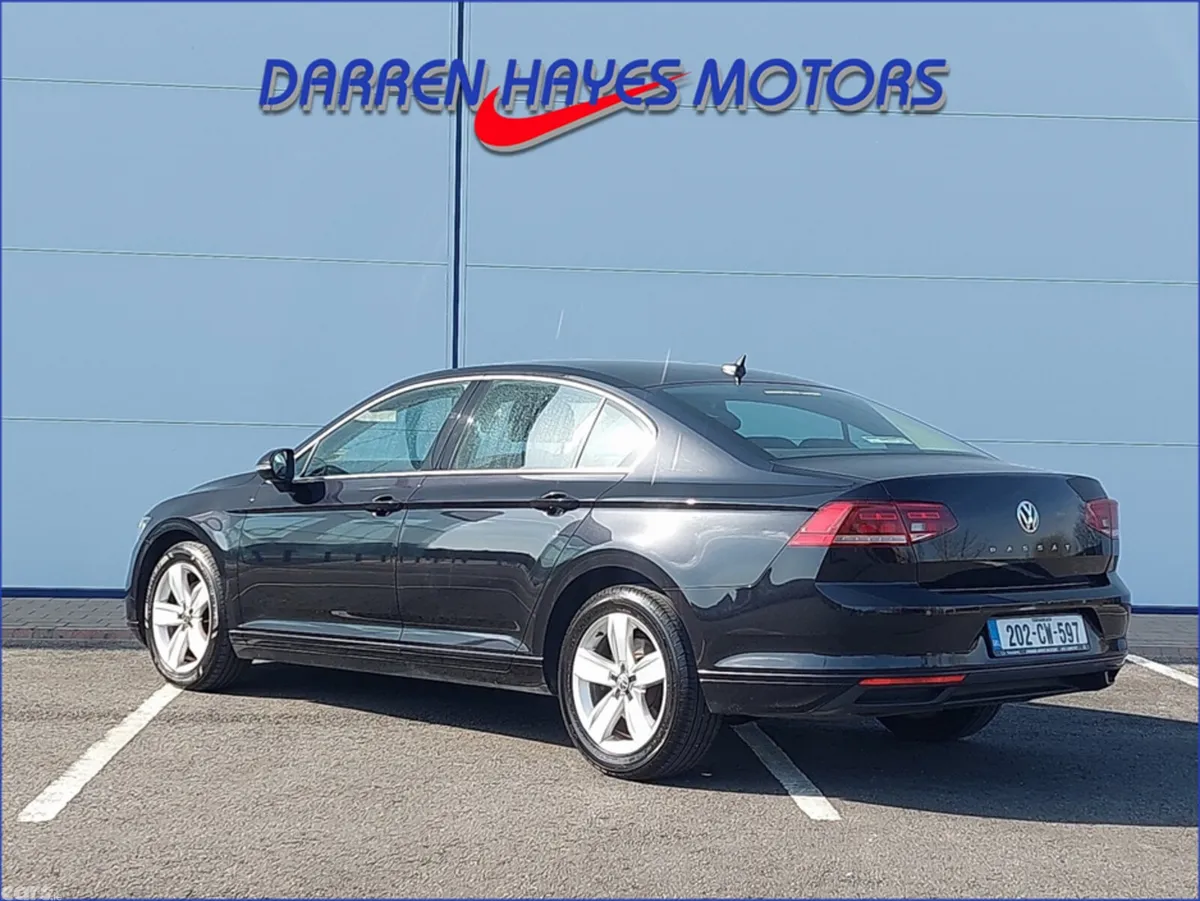Volkswagen Passat Saloon, Diesel, 2020, Black