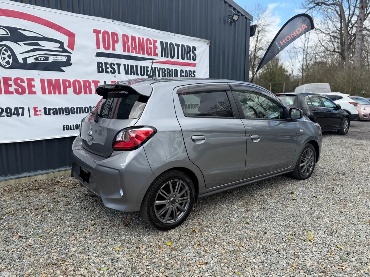 Mitsubishi Mirage Hatchback, Petrol, 2020, Grey