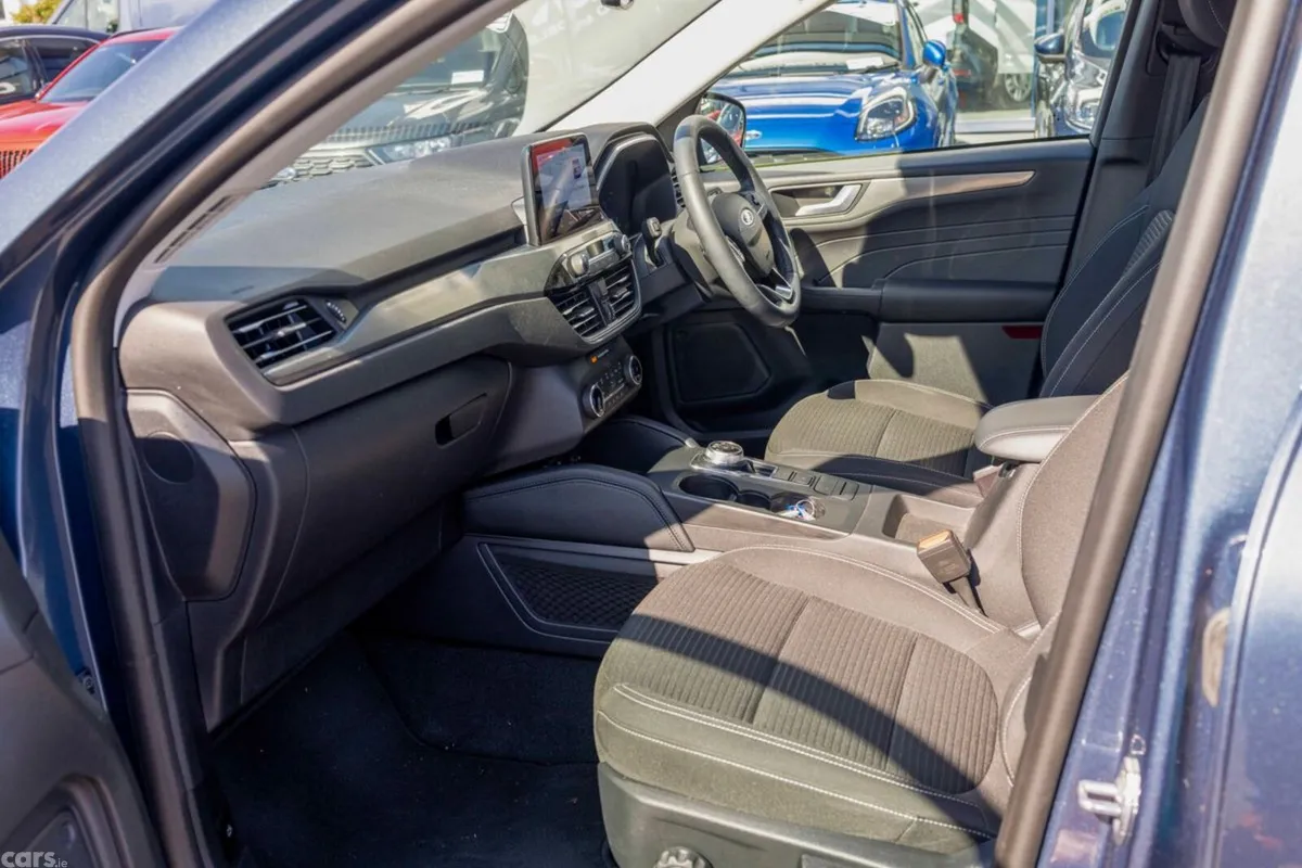 Ford Kuga SUV, Petrol, 2024, Blue