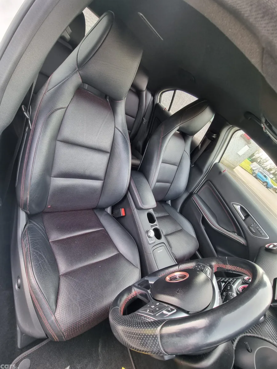 Mercedes-Benz A-Class Hatchback, Petrol, 2013, White