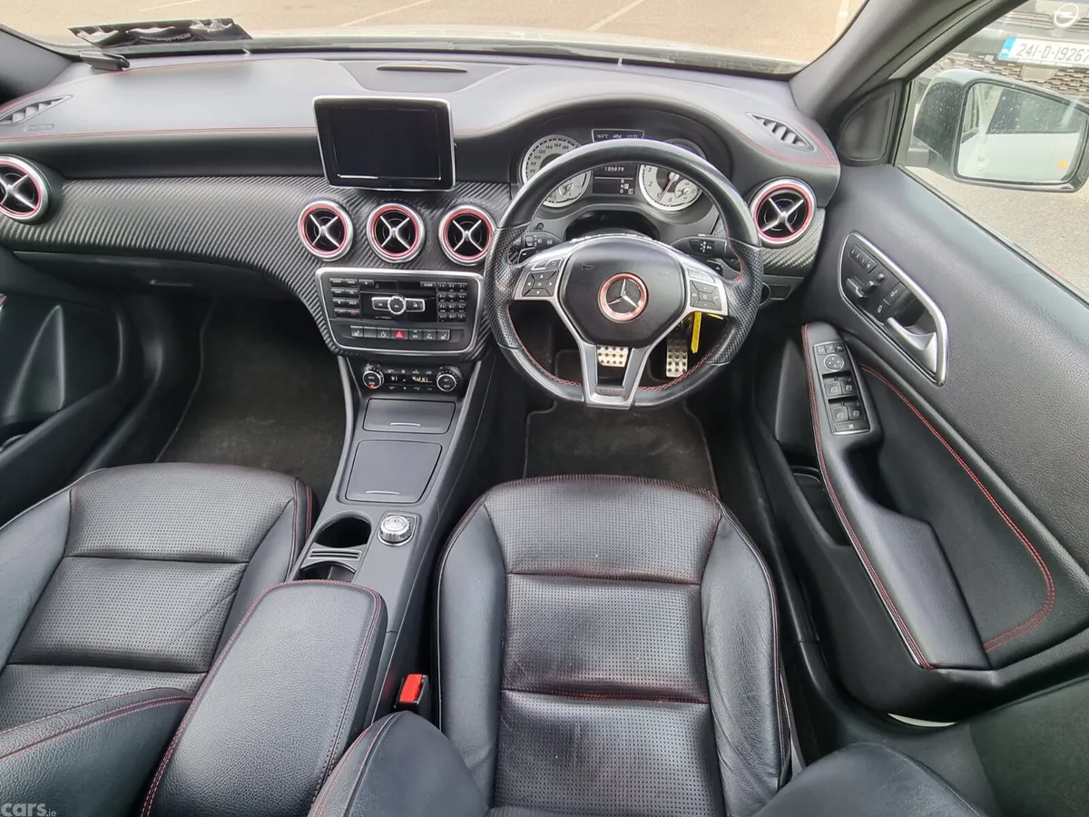 Mercedes-Benz A-Class Hatchback, Petrol, 2013, White
