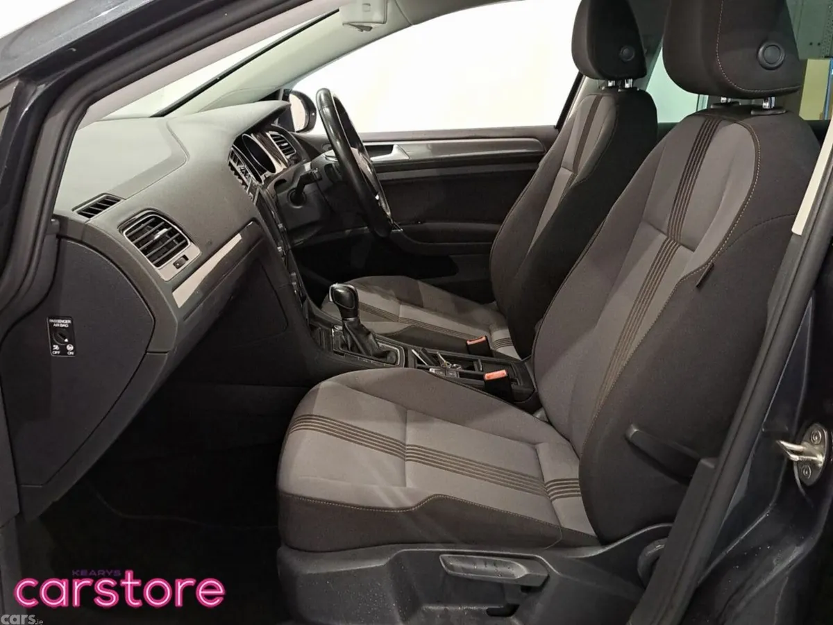 Volkswagen Golf Estate, Petrol, 2016, Grey