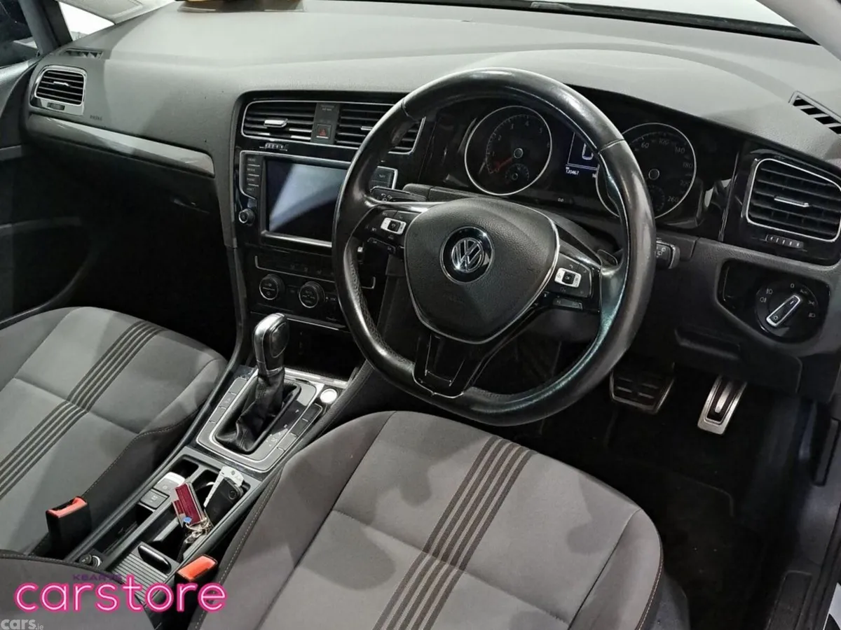 Volkswagen Golf Estate, Petrol, 2016, Grey