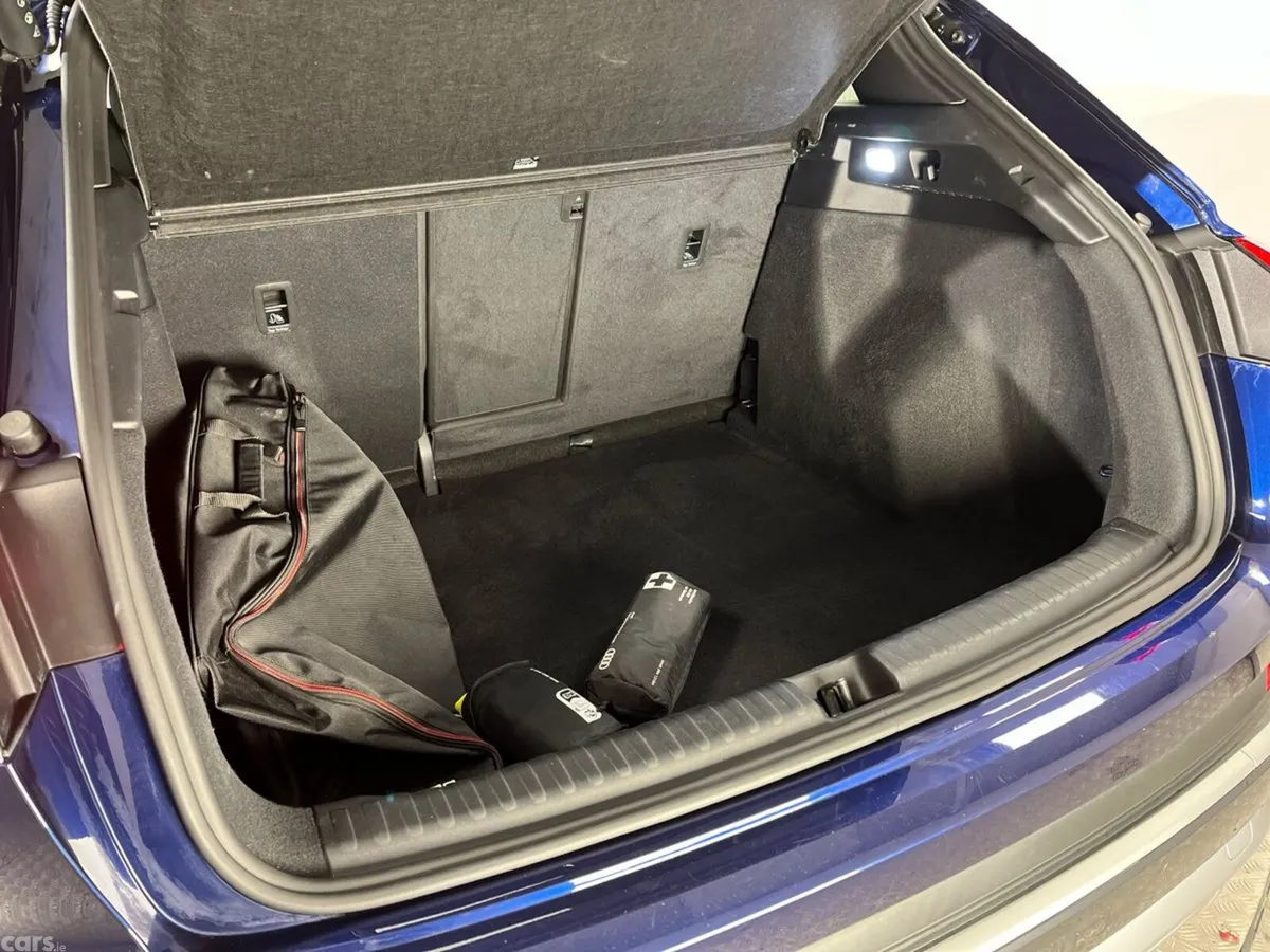 Audi Q4 e-tron SUV, Electric, 2024, Blue