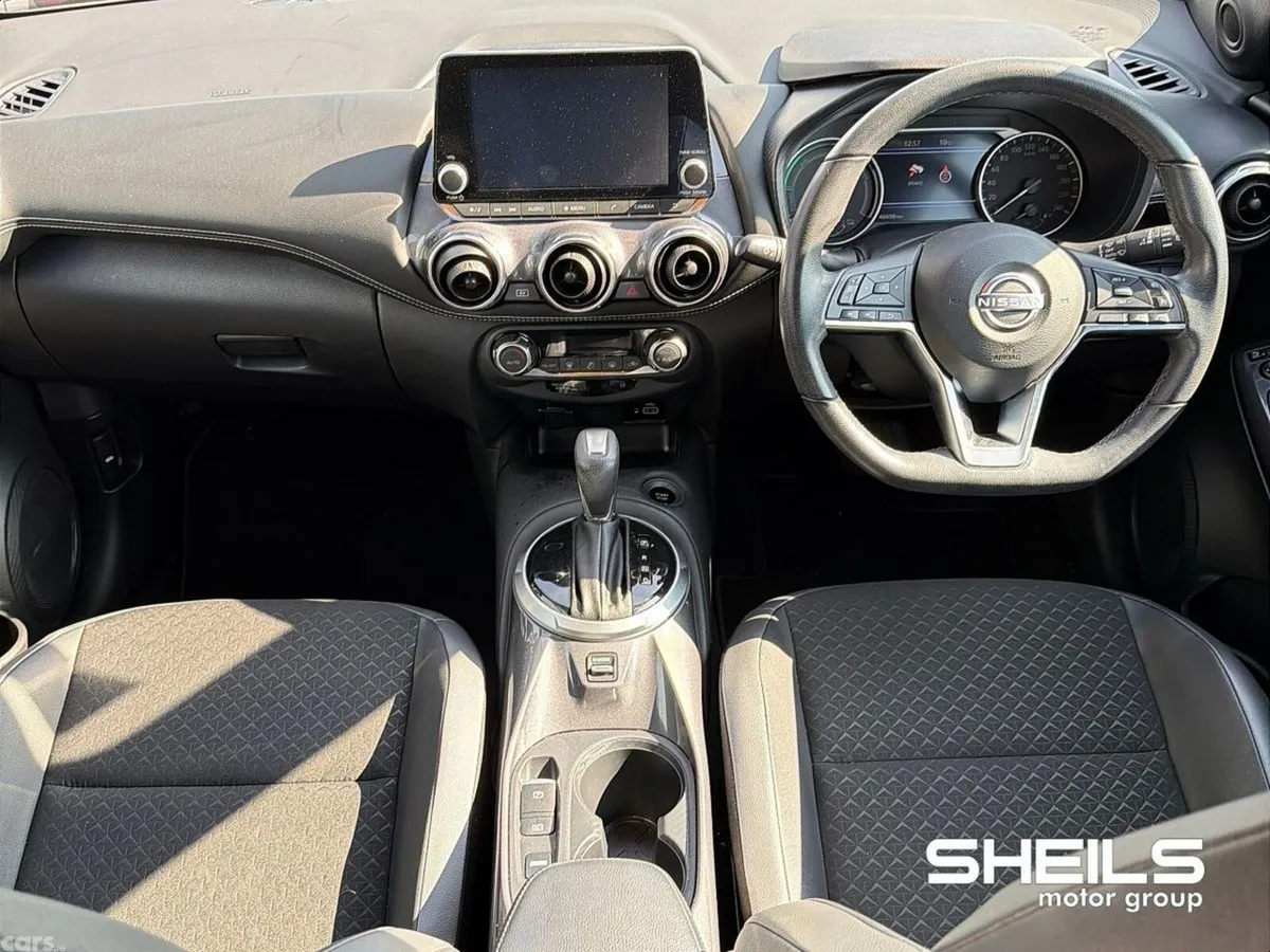 Nissan Juke SUV, Petrol Hybrid, 2023, Orange