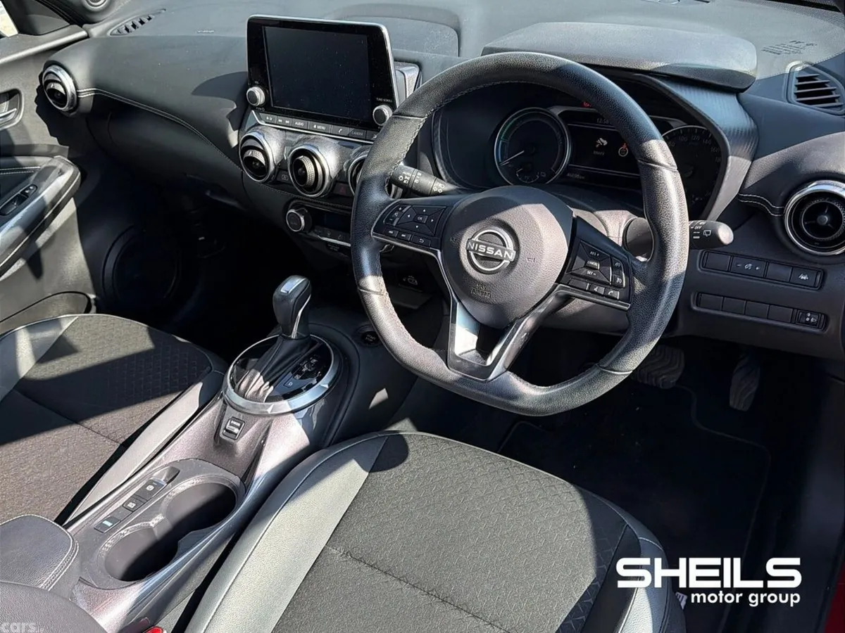 Nissan Juke SUV, Petrol Hybrid, 2023, Orange