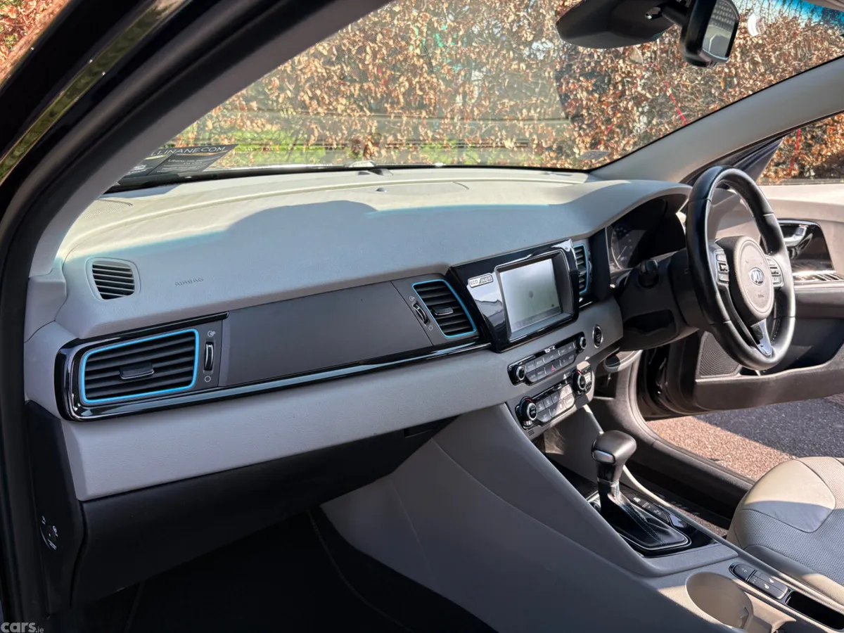 Kia Niro SUV, Petrol Plug-in Hybrid, 2020, Black