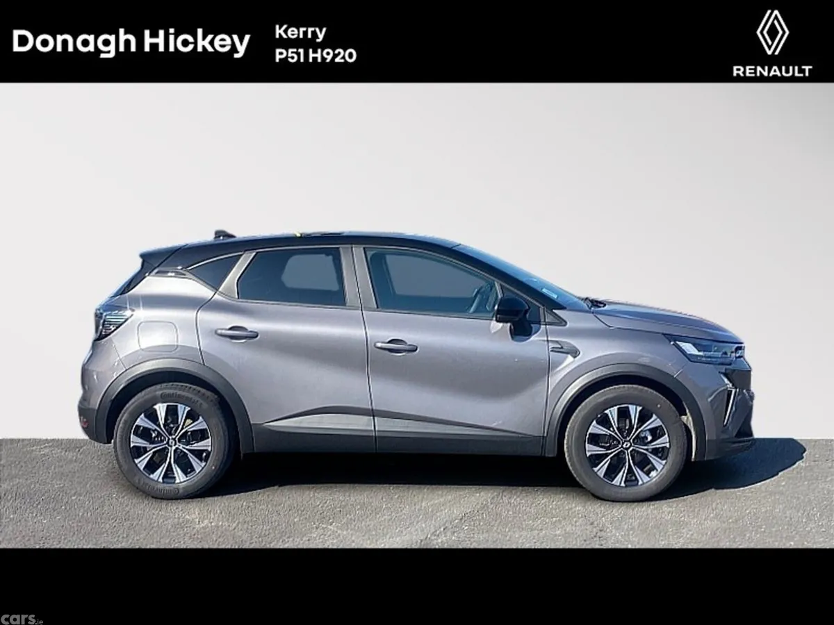 Renault Captur SUV, Petrol, 2026, Grey
