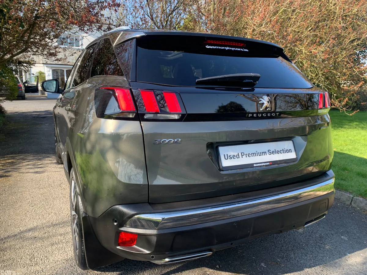 Peugeot 3008 MPV, Diesel, 2019, Grey