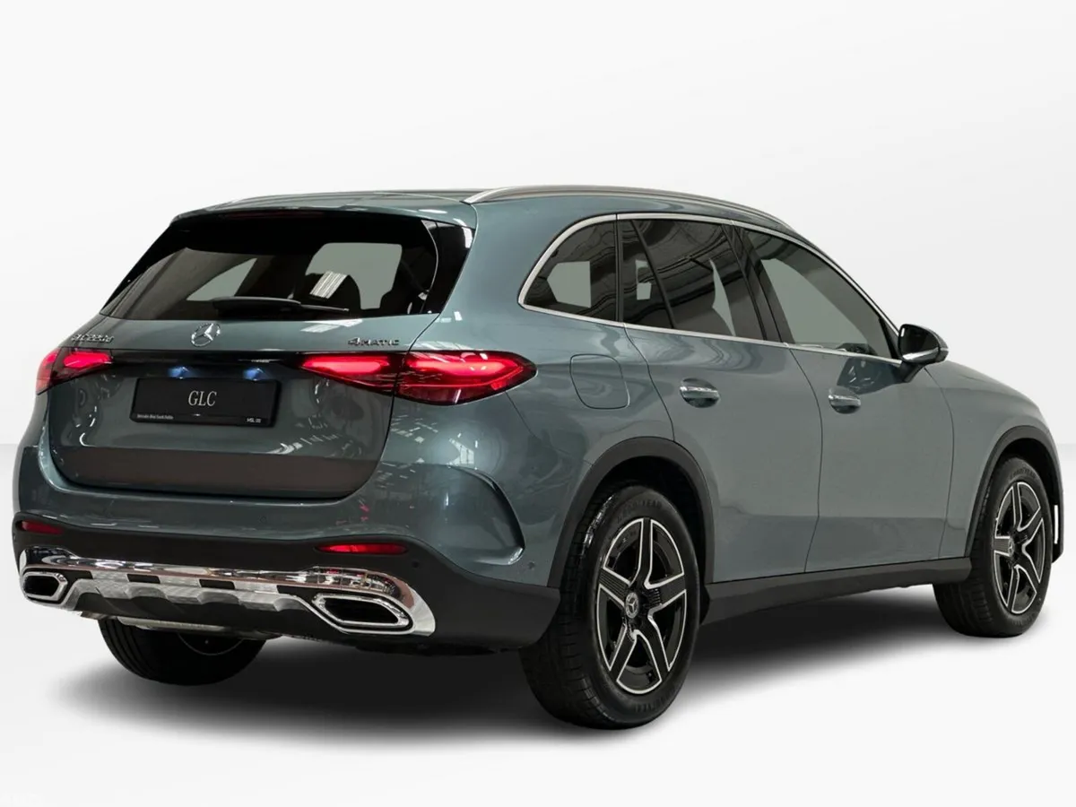 Mercedes-Benz GLC SUV, Diesel Hybrid, 2026, Green
