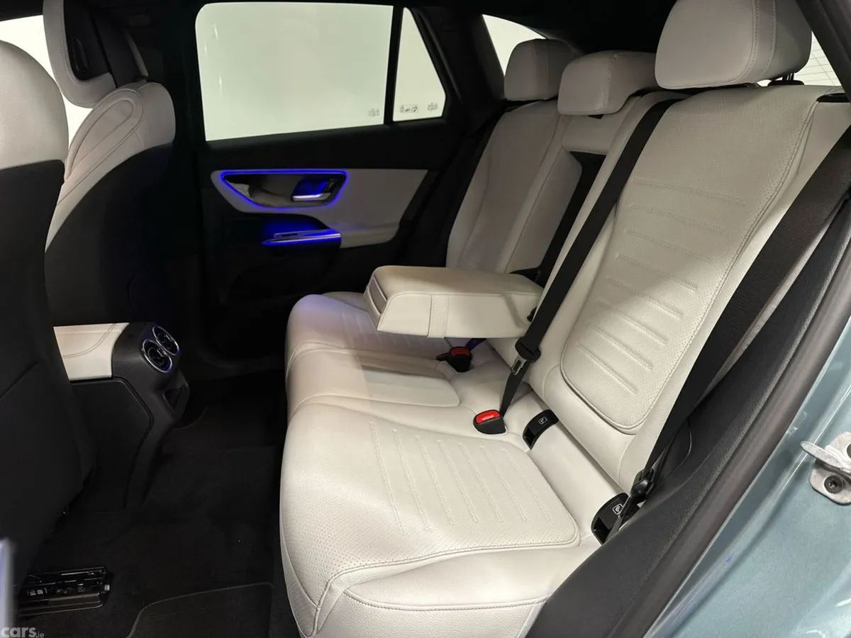 Mercedes-Benz GLC SUV, Diesel Hybrid, 2026, Green