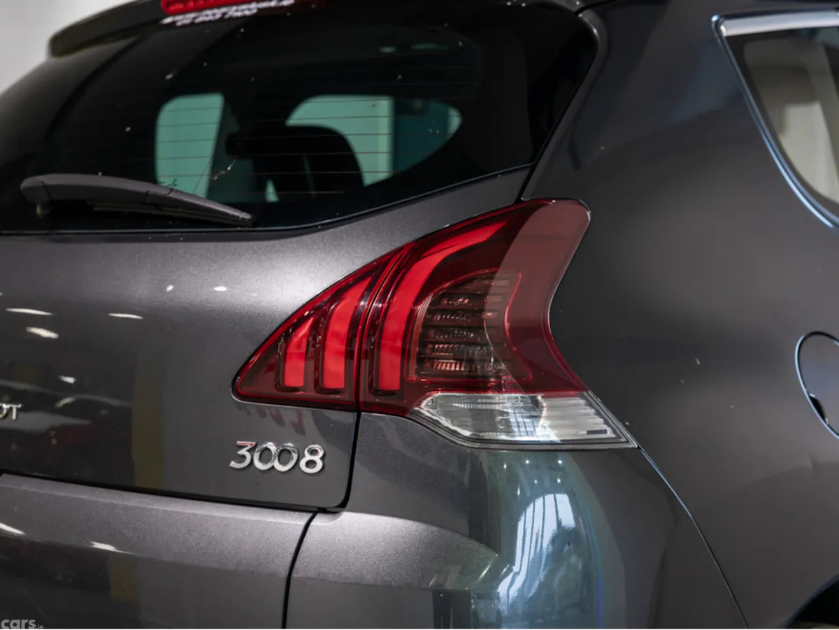Peugeot 3008 MPV, Diesel, 2016, Grey