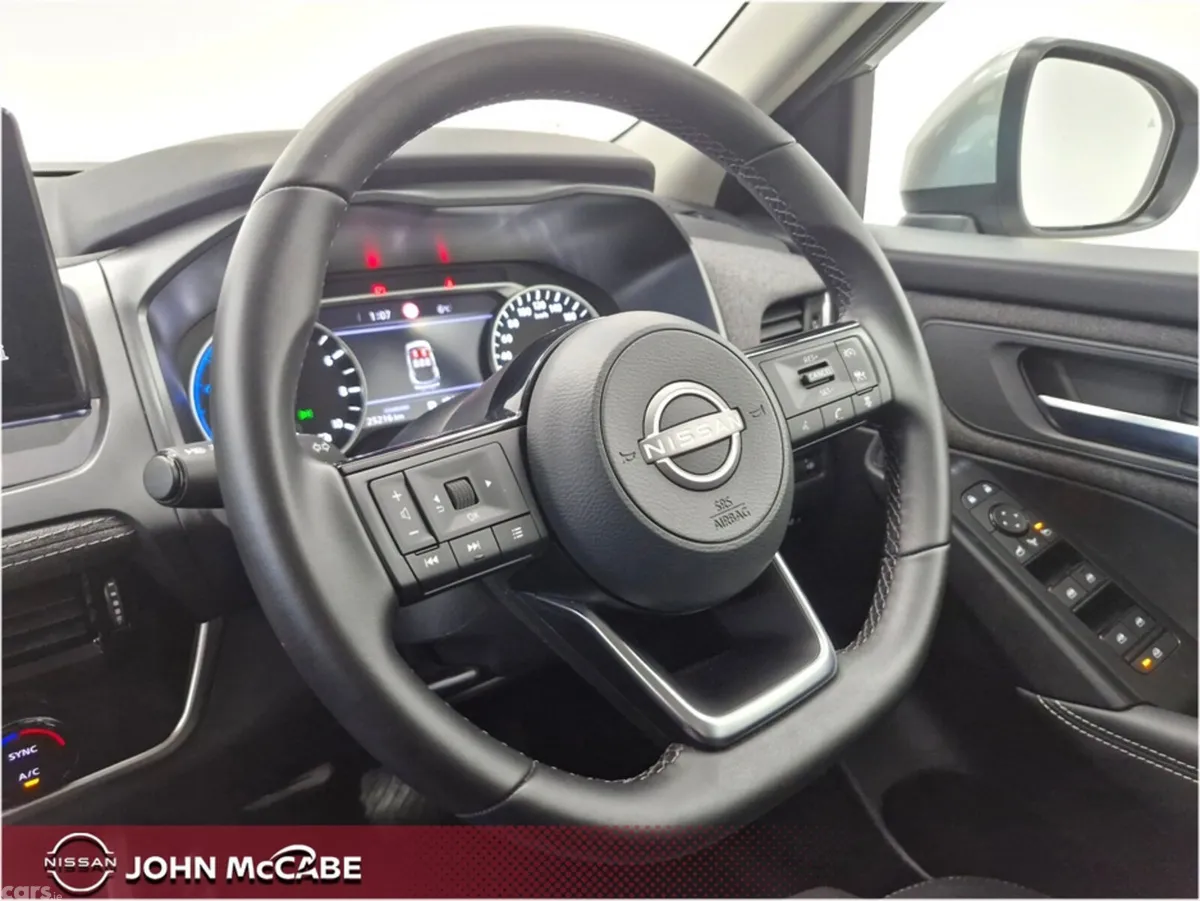 Nissan Qashqai MPV, Petrol Hybrid, 2025, Grey