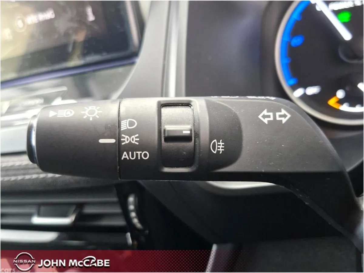 Nissan Qashqai MPV, Petrol Hybrid, 2025, Grey
