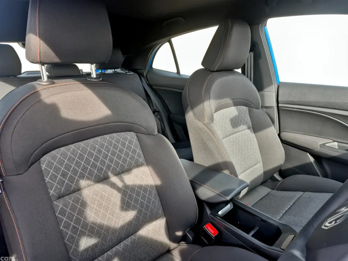 MG MG3 Hatchback, Petrol Hybrid, 2026, Blue