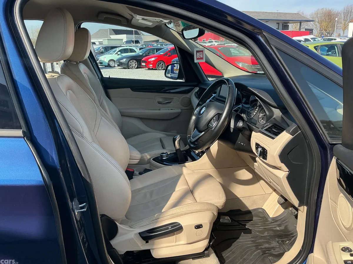 BMW 2-Series Hatchback, Diesel, 2017, Blue