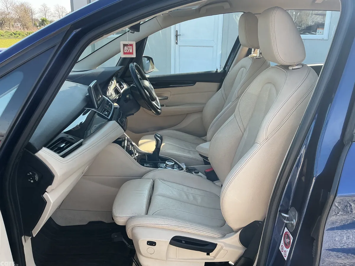 BMW 2-Series Hatchback, Diesel, 2017, Blue