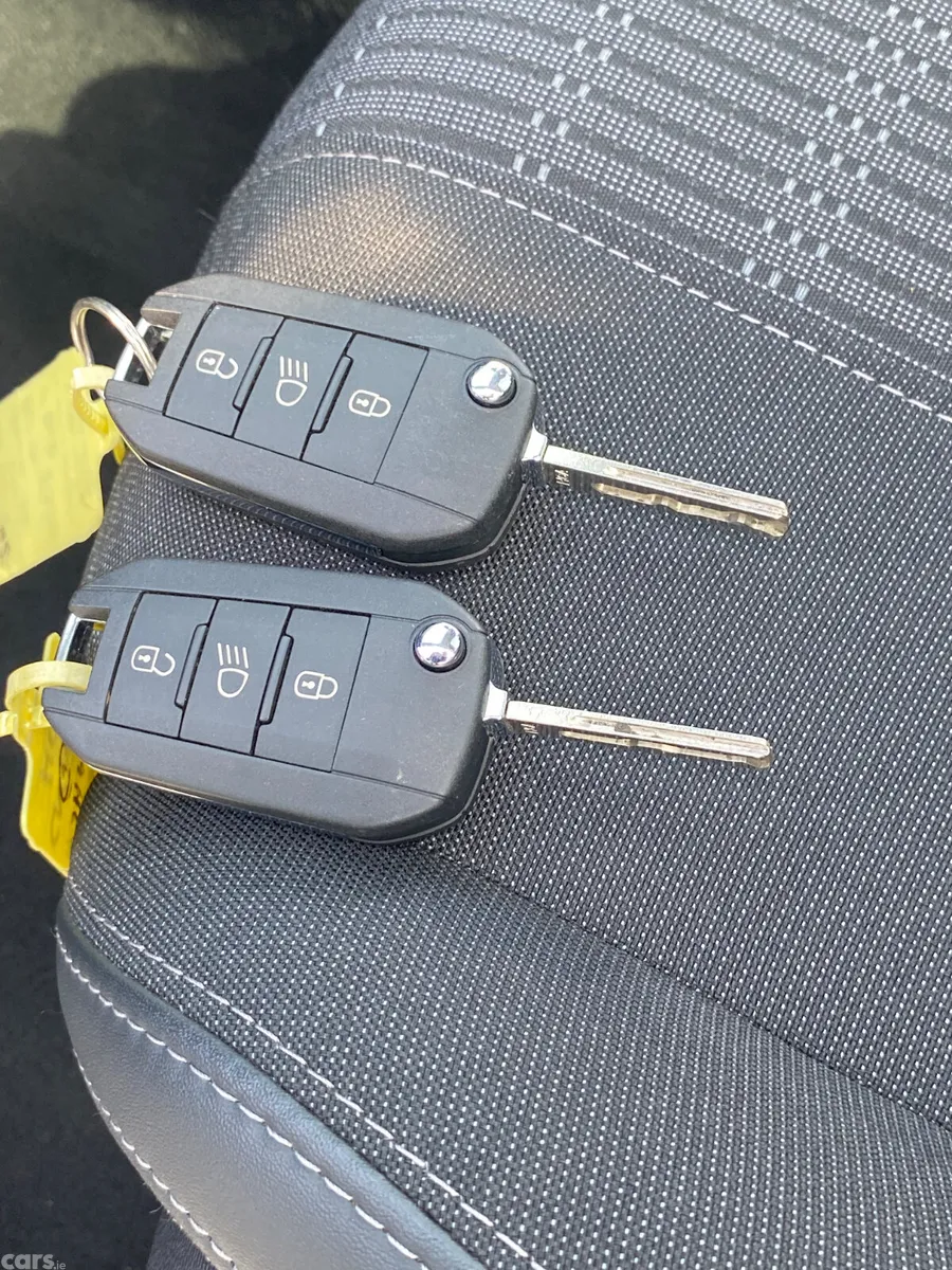 Peugeot 308 Estate, Diesel, 2019, Blue