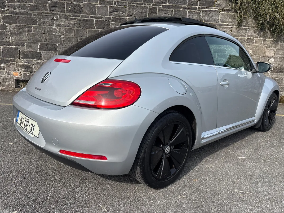 Volkswagen Beetle Hatchback, Diesel, 2016, Silver