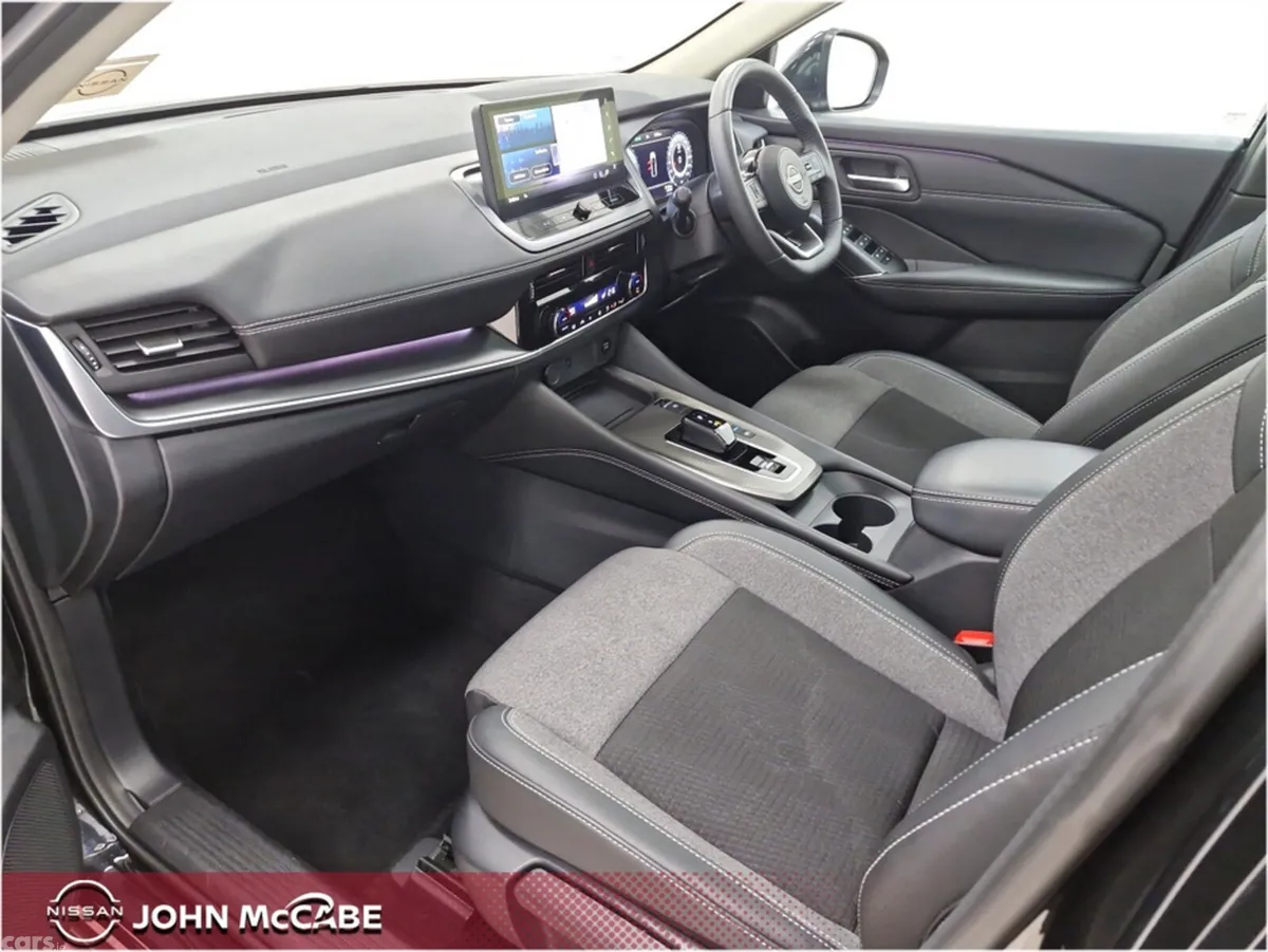 Nissan Qashqai MPV, Petrol Hybrid, 2025, Black