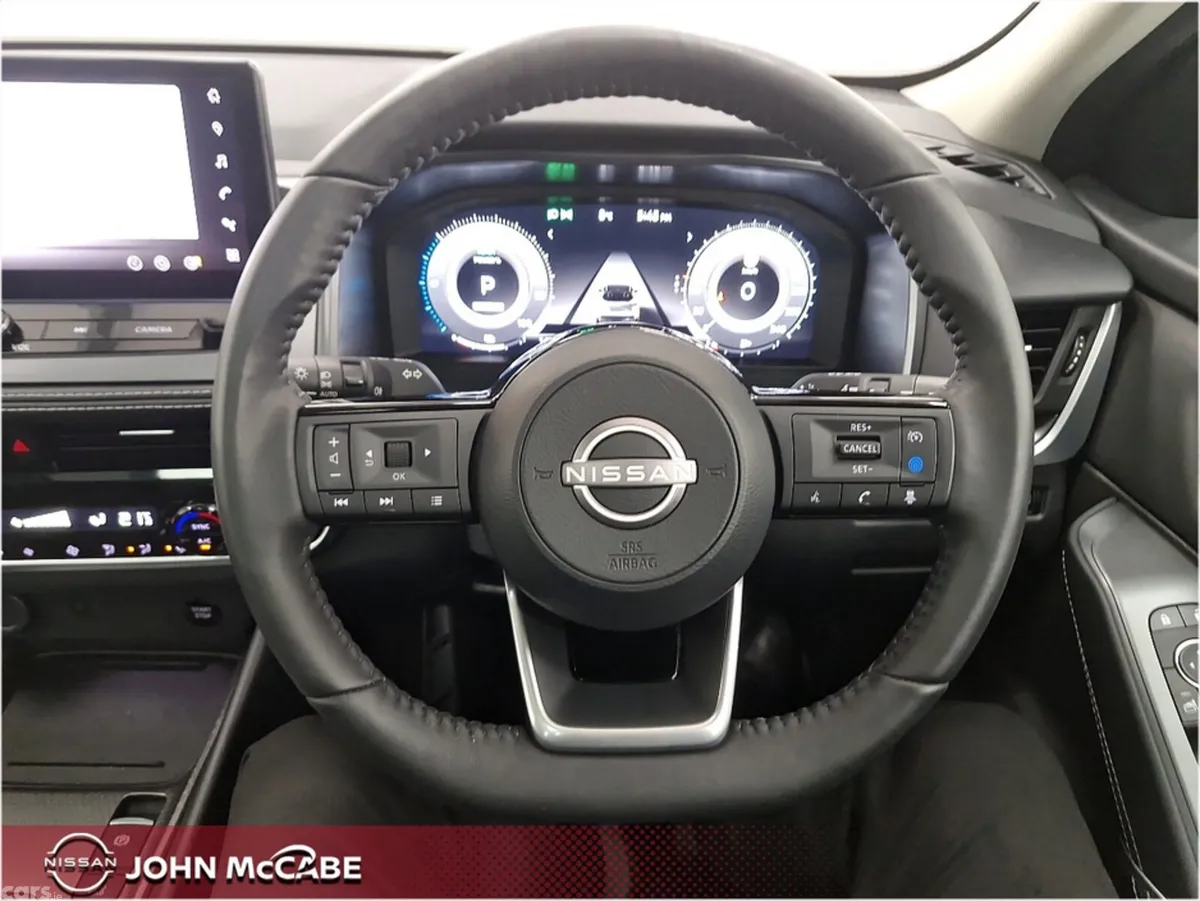 Nissan Qashqai MPV, Petrol Hybrid, 2025, Black