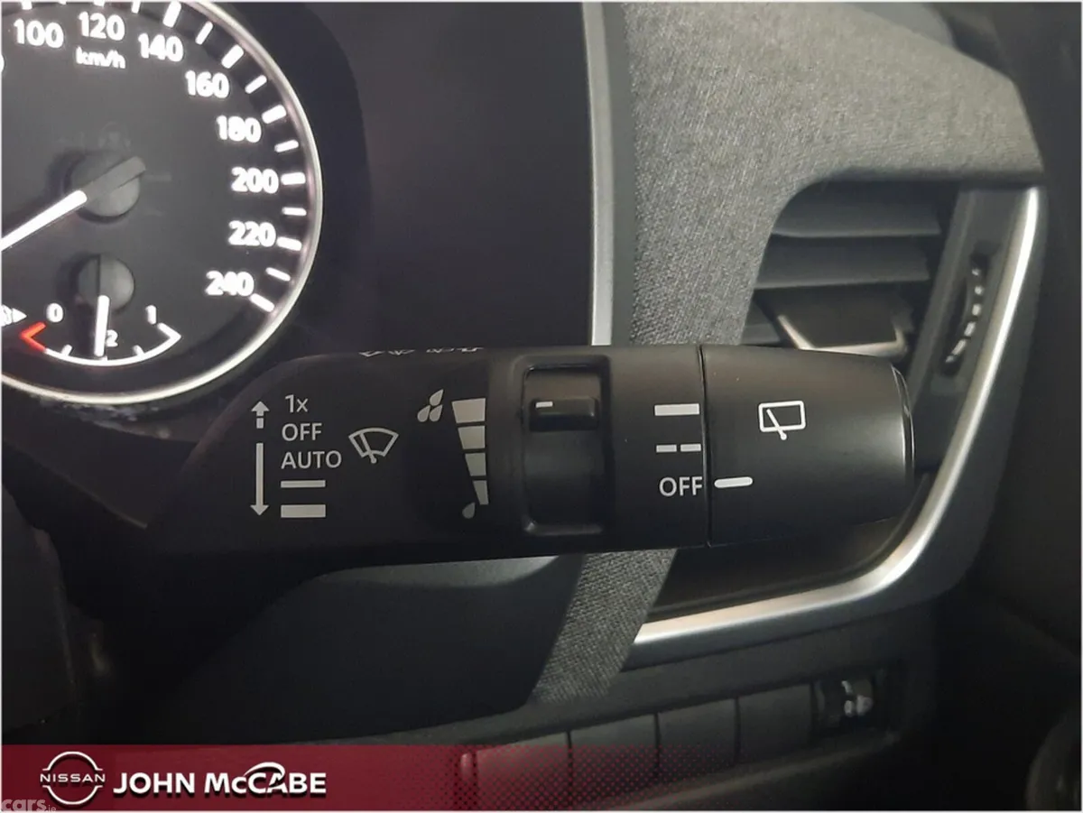 Nissan Qashqai MPV, Petrol Hybrid, 2025, Grey