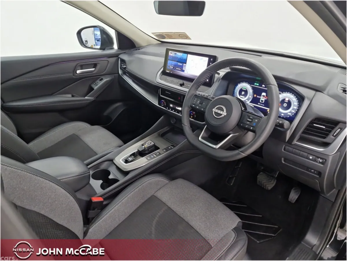 Nissan Qashqai MPV, Petrol Hybrid, 2025, Black