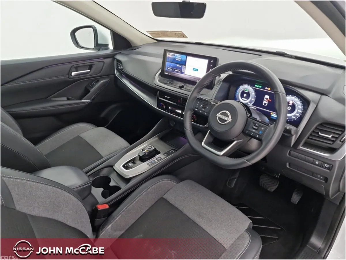 Nissan Qashqai MPV, Petrol Hybrid, 2025, White
