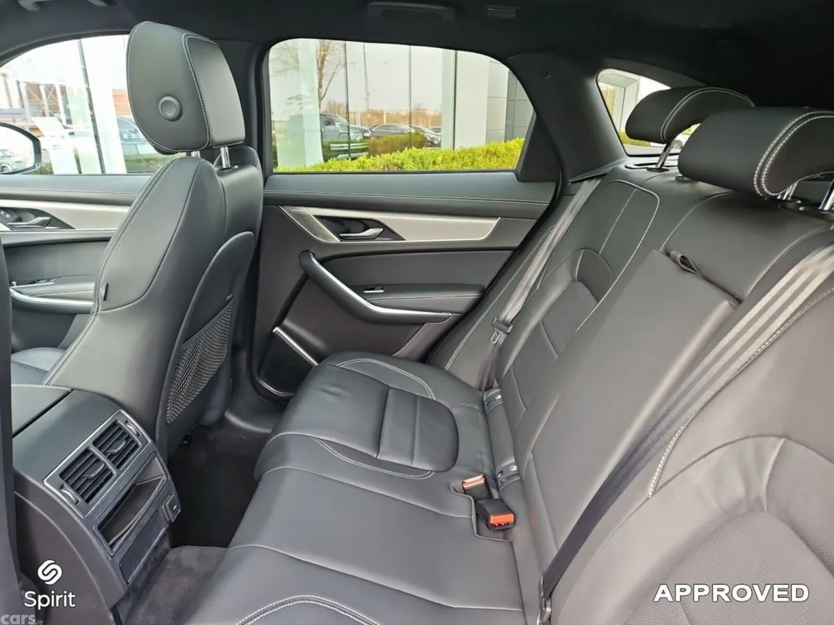 Jaguar F-Pace SUV, Petrol Hybrid, 2024, Black