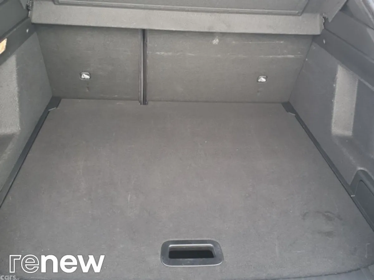 Renault Arkana Hatchback, Petrol, 2022, Grey