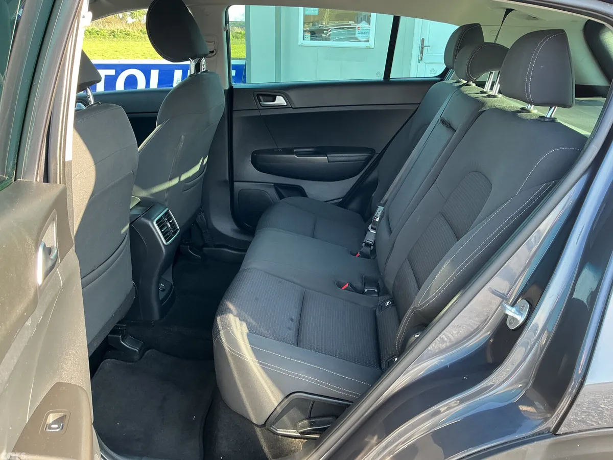 Kia Sportage SUV, Diesel, 2016, Silver