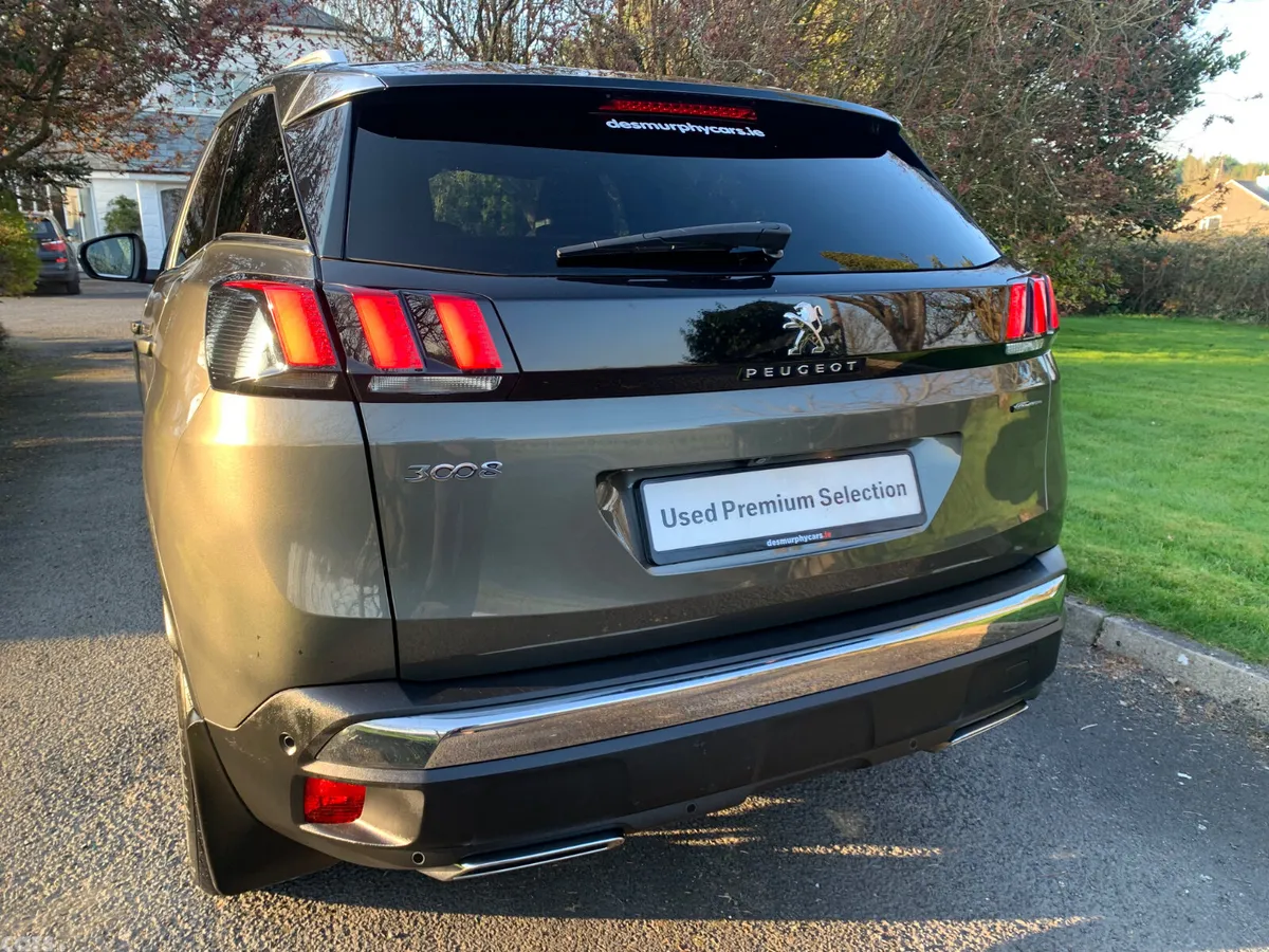 Peugeot 3008 MPV, Diesel, 2019, Grey