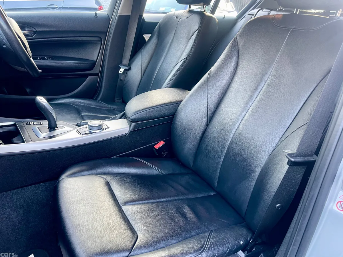 BMW 1-Series Estate/Jeep, Diesel, 2019, Grey
