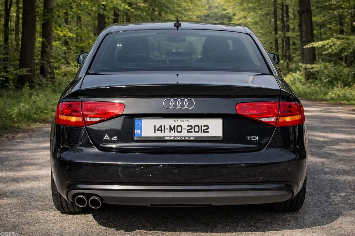 Audi A4 Saloon, Diesel, 2014, Black