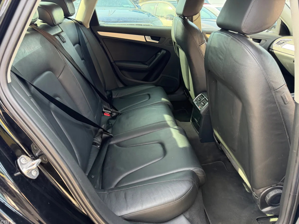 Audi A4 Saloon, Diesel, 2014, Black