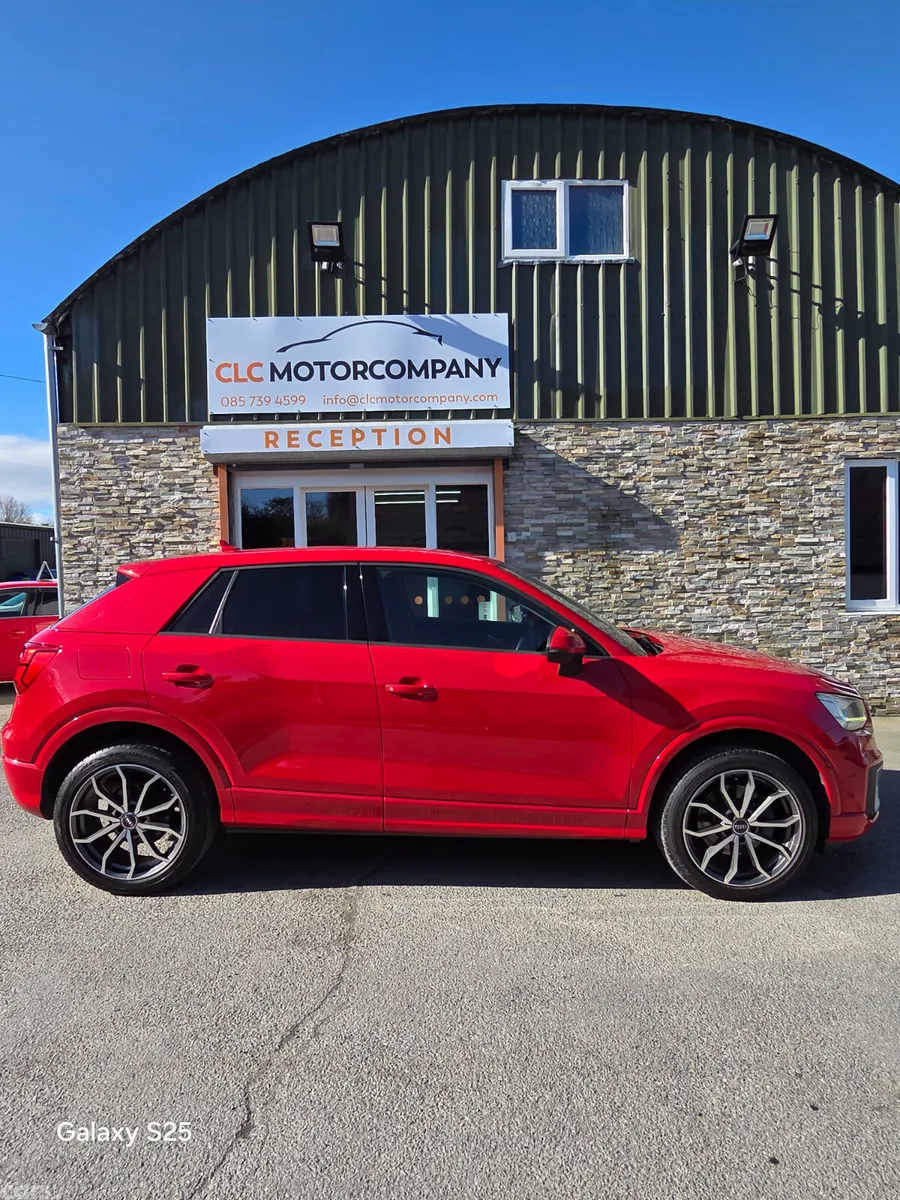Audi Q2 SUV, Petrol, 2017, Red