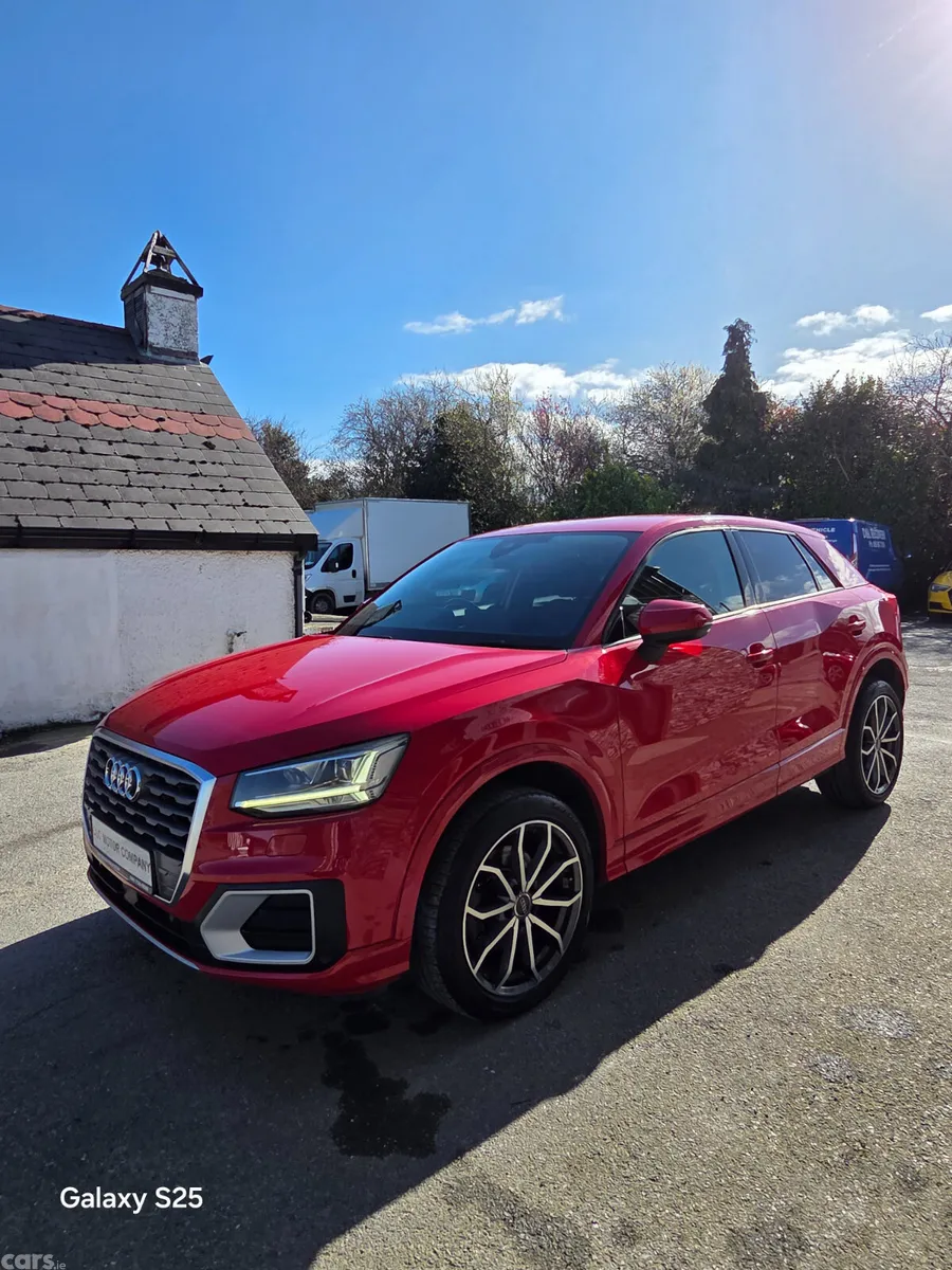 Audi Q2 SUV, Petrol, 2017, Red