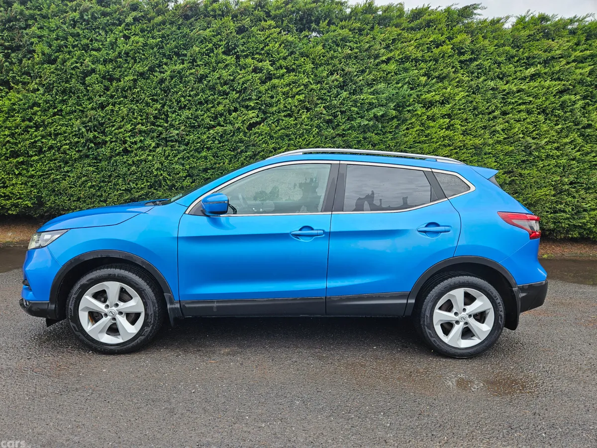 Nissan Qashqai MPV, Petrol, 2018, Blue