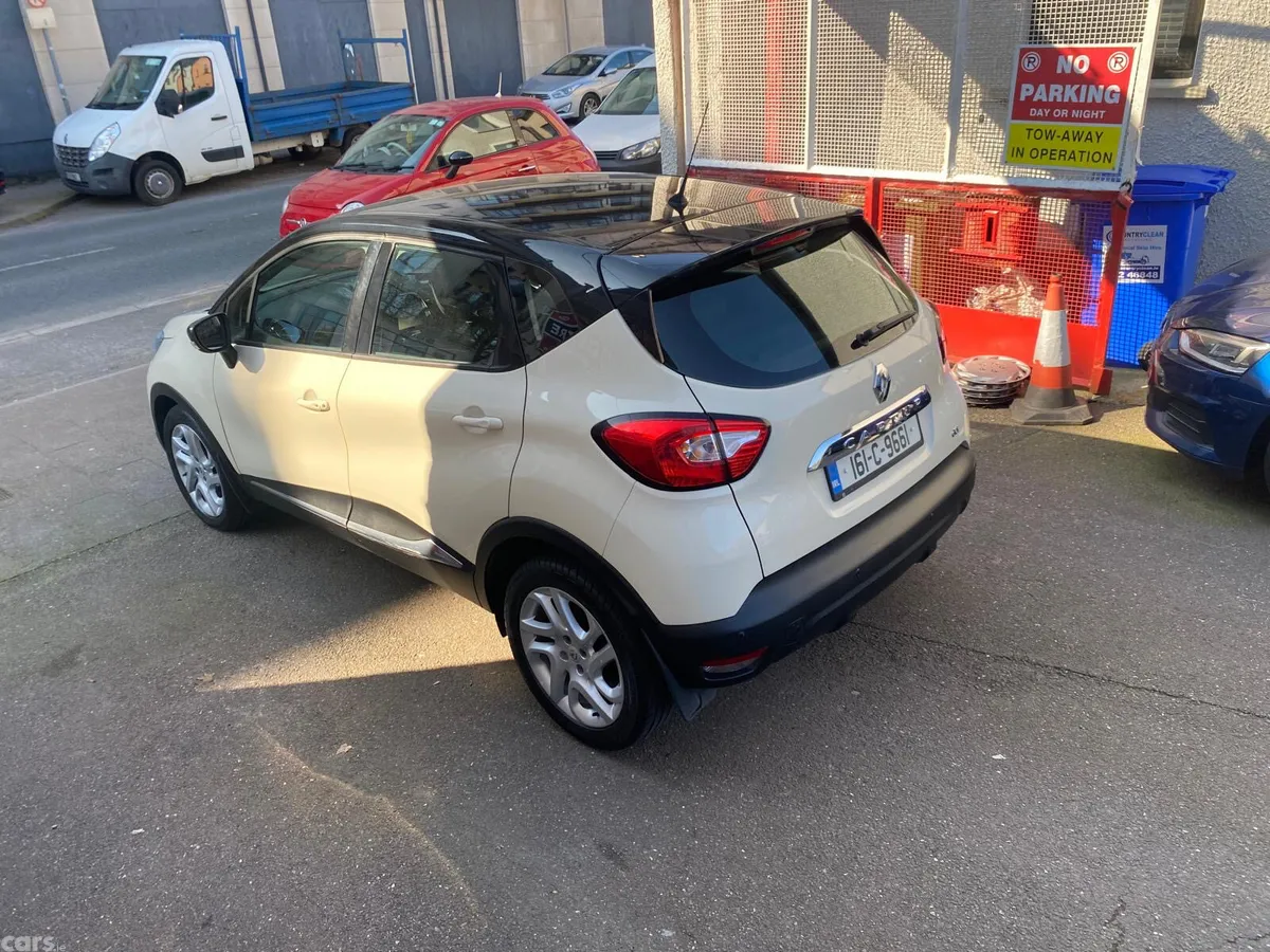 Renault Captur Hatchback, Diesel, 2016, White