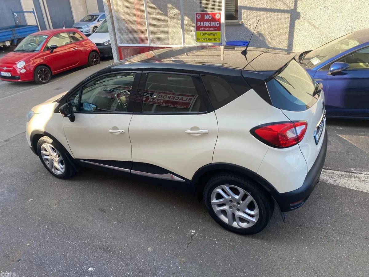 Renault Captur Hatchback, Diesel, 2016, White